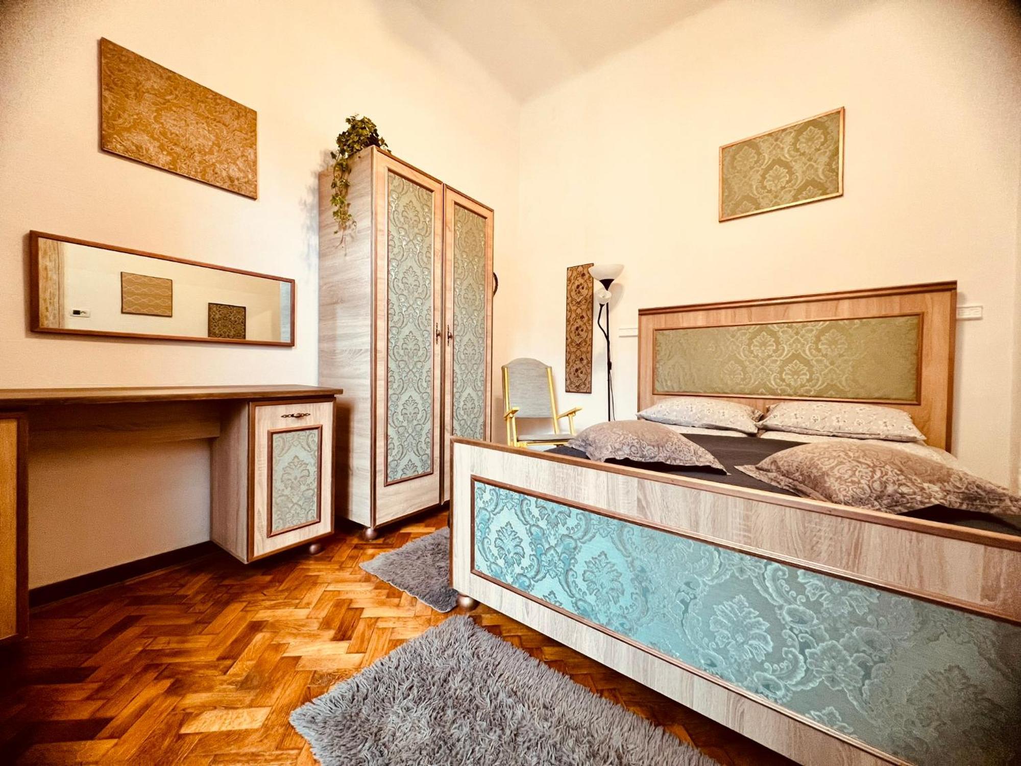 Appartamento Elizabeth Braşov Esterno foto
